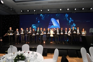 &Epsilon;&lambda;&lambda;&eta;&nu;&iota;&kappa;ά &Nu;&alpha;&upsilon;&tau;&iota;&lambda;&iota;&alpha;&kappa;ά &Beta;&rho;&alpha;&beta;&epsilon;ί&alpha; 2019 &omicron;&iota; &Nu;&iota;&kappa;&eta;&tau;έ&sigmaf;