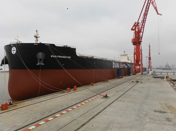 Diana Shipping: &Epsilon;&pi;έ&kappa;&tau;&epsilon;&iota;&nu;&epsilon; &chi;&rho;&omicron;&nu;&omicron;&nu;&alpha;ύ&lambda;&omega;&sigma;&eta; &sigma;&epsilon; &pi;&lambda;&omicron;ί&omicron; &xi;&eta;&rho;&omicron;ή &phi;&omicron;&rho;&tau;ί&omicron;&upsilon; &tau;&eta;&sigmaf;