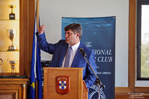 &Gamma;&iota;ώ&rho;&gamma;&omicron;&sigmaf; &Xi;&eta;&rho;&alpha;&delta;ά&kappa;&eta;&sigmaf;: N&alpha; &alpha;&gamma;&omega;&nu;&iota;&sigma;&tau;&omicron;ύ&mu;&epsilon; &gamma;&iota;&alpha; &tau;&eta;&nu; &alpha;&nu;ά&delta;&epsilon;&iota;&xi;&eta; &tau;&eta;&sigmaf; &nu;&alpha;&upsilon;&tau;&iota;&lambda;ί&alpha;&sigmaf; &mu;&alpha;&sigmaf; &sigma;&tau;&eta;&nu; &Epsilon;&upsilon;&rho;ώ&pi;&eta;