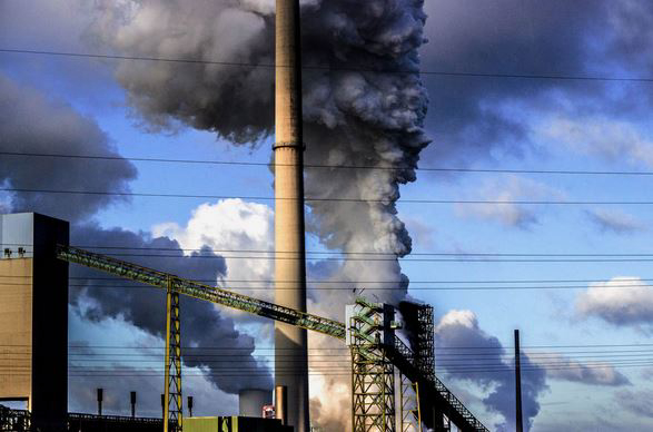 World CO2 emissions stay flat for third year, helped by China falls: study