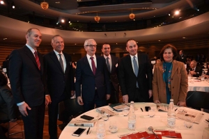 &Upsilon;&Nu;&Alpha;&Nu;&Pi; &Gamma;&iota;ά&nu;&nu;&eta;&sigmaf; &Pi;&lambda;&alpha;&kappa;&iota;&omega;&tau;ά&kappa;&eta;&sigmaf; &sigma;&tau;&eta; &Nu;&alpha;&upsilon;&tau;&epsilon;&mu;&pi;&omicron;&rho;&iota;&kappa;ή: &Tau;&omicron; 2020 έ&tau;&omicron;&sigmaf; &sigma;&eta;&mu;&alpha;&nu;&tau;&iota;&kappa;ώ&nu; &pi;&alpha;&rho;&epsilon;&mu;&beta;ά&sigma;&epsilon;&omega;&nu; &sigma;&tau;&eta; &nu;&alpha;&upsilon;&tau;&iota;&lambda;ί&alpha;