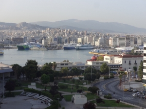 &Alpha;&upsilon;&xi;&eta;&mu;έ&nu;&eta; &eta; &delta;&iota;&alpha;&kappa;ί&nu;&eta;&sigma;&eta; &epsilon;&pi;&iota;&beta;&alpha;&tau;ώ&nu; &kappa;&alpha;&iota; &epsilon;&mu;&pi;&omicron;&rho;&epsilon;&upsilon;&mu;ά&tau;&omega;&nu; &sigma;&tau;&alpha; &epsilon;&lambda;&lambda;&eta;&nu;&iota;&kappa;ά &lambda;&iota;&mu;ά&nu;&iota;&alpha;