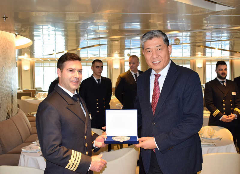 &Pi;&rho;ώ&tau;&omicron; &pi;&lambda;&omicron;ί&omicron; &tau;&eta;&sigmaf; &chi;&rho;&omicron;&nu;&iota;ά&sigmaf; &sigma;&tau;&omicron; &lambda;&iota;&mu;ά&nu;&iota; &tau;&omicron;&upsilon; &Pi;&epsilon;&iota;&rho;&alpha;&iota;ά