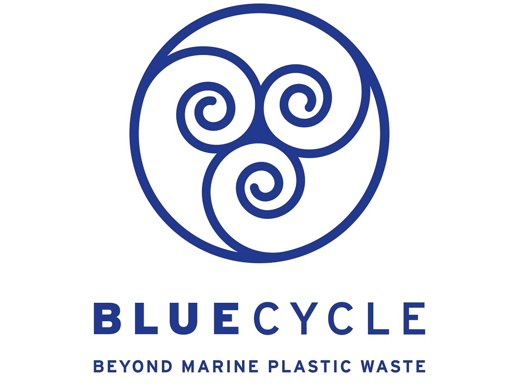 &Tau;&omicron; BlueCycle &sigma;&upsilon;&nu;&alpha;&nu;&tau;ά &tau;&omicron; design &eta; &nu;έ&alpha; &sigma;&epsilon;&iota;&rho;ά &epsilon;&pi;ί&pi;&lambda;&omega;&nu; &alpha;&pi;ό &alpha;&nu;&alpha;&kappa;&upsilon;&kappa;&lambda;&omega;&mu;έ&nu;&omicron; &theta;&alpha;&lambda;ά&sigma;&sigma;&iota;&omicron; &pi;&lambda;&alpha;&sigma;&tau;&iota;&kappa;ό