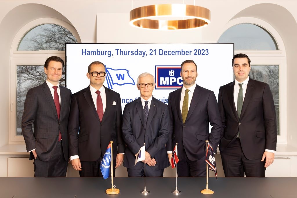 (from left to right)  Dr. Michael Silies &ndash; Managing Director, Wilhelmsen Ahrenkiel Ship Management  Michael Brandhoff &ndash; Managing Director, Zeaborn  Carl Schou &ndash; CEO and President, Wilhelmsen Ship Management  Constantin Baack &ndash; Board member, MPC Capital  Dr. Philipp Lauenstein &ndash; CFO, MPC Capital